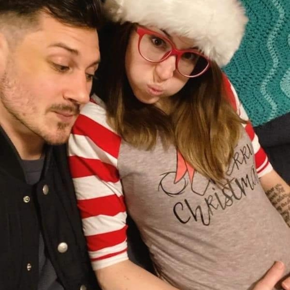 Maternity Christmas Shirt - Picture 4 of 4